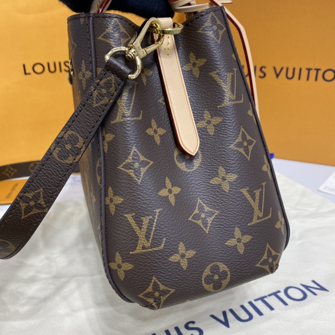 Louis Vuitton MONTAIGNE BB Handbag Monogram M41055 